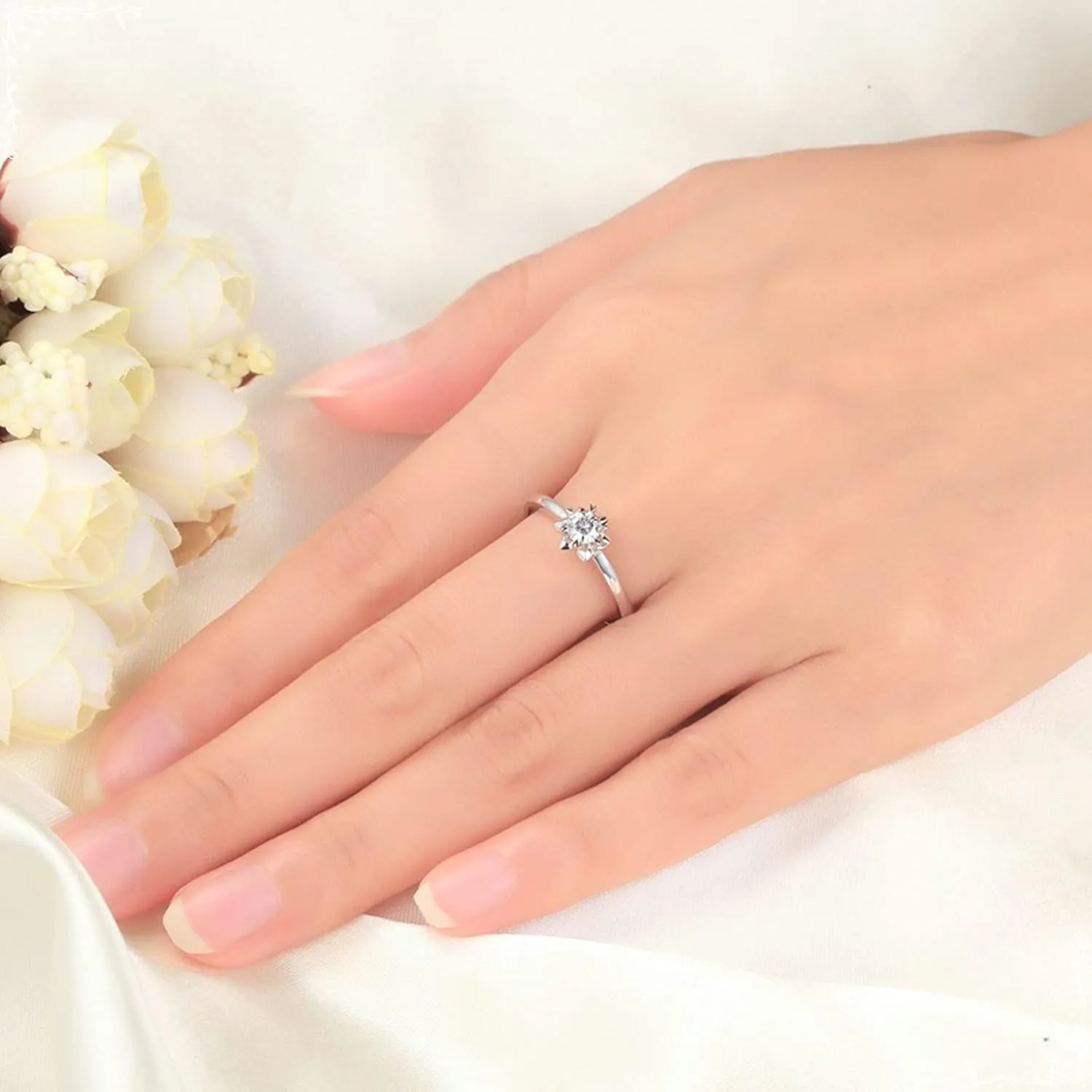 750 White Gold Wedding Band Rings, Silver Promise Rings Women, Flower 0.23ct Rings Diamond Birthday Gifts for Mother Size 4-11