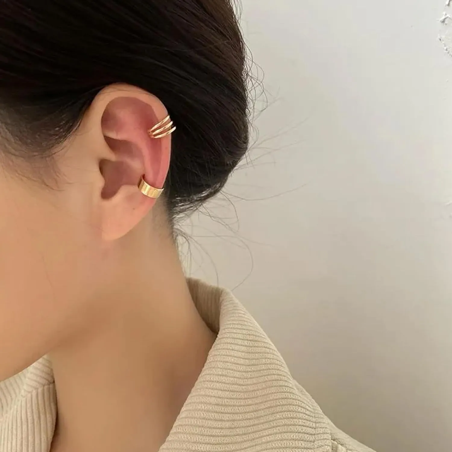 Ear Cuffs Non Piercing Gold Earring Stack Cartilage Earring for Women Trendy Helix Ear Cuff Jewelry Christmas Gifts for Women Stocking Stuffers