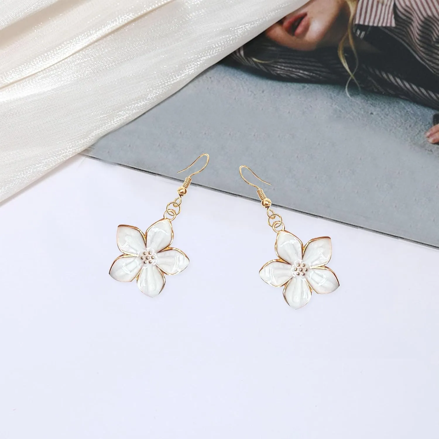 Elegant Oil Drop Enamel Petal Flower Earrings Handcrafted Dainty Floral Stud Earrings for Women Lightweight Jewelry