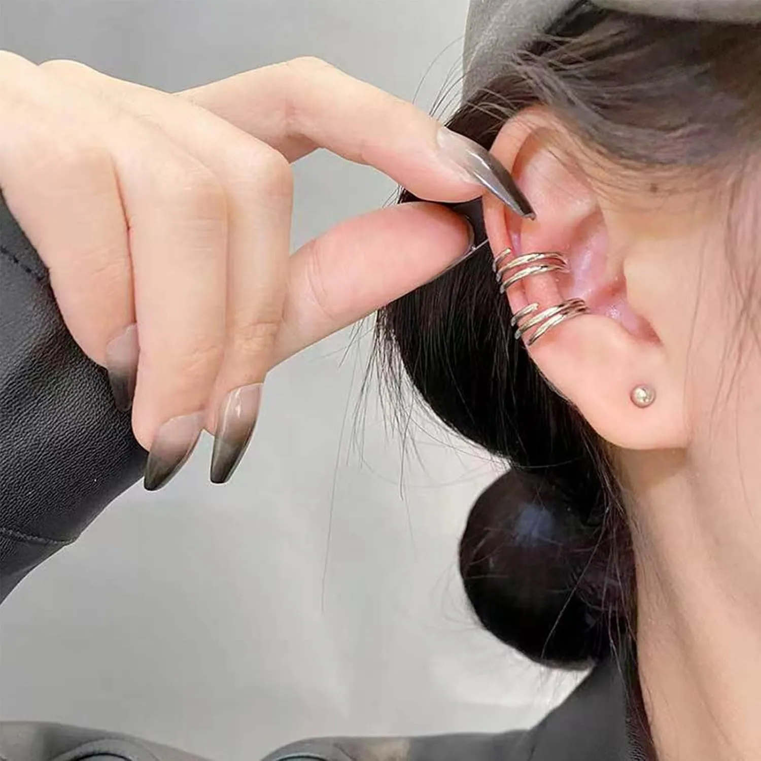 Gold Clip on Earrings Cartilage Earrings for Women Ear Cuffs for Women Non Piercing Silver Cuff Earrings 14K Gold Huggie Hoop Earring Gold Jewelry