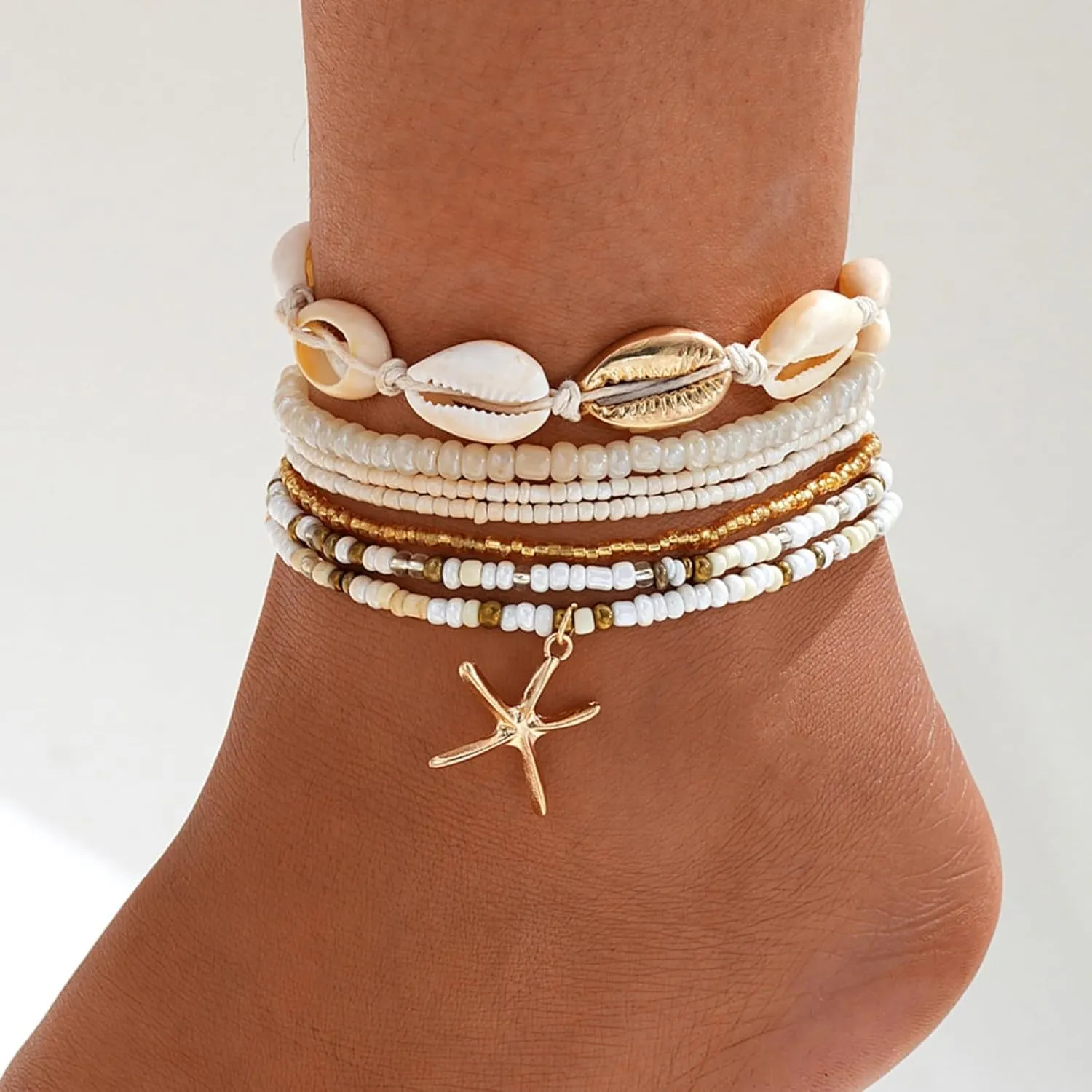 Multilayer Shell Starfish Anklets for Women, Adjustable Boho Beach Beaded Anklet Bracelets Handmade Seashell Gravel Anklet Set Waterproof Foot Jewelry