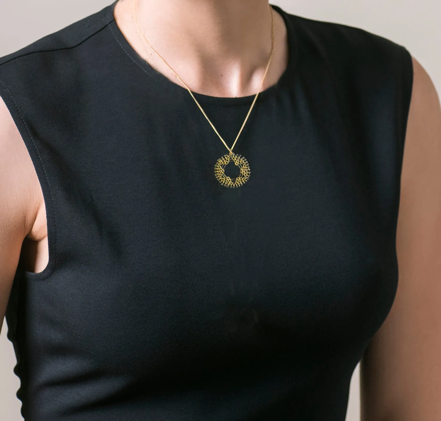 Star of David necklace for woman - Gold Magen David pendant