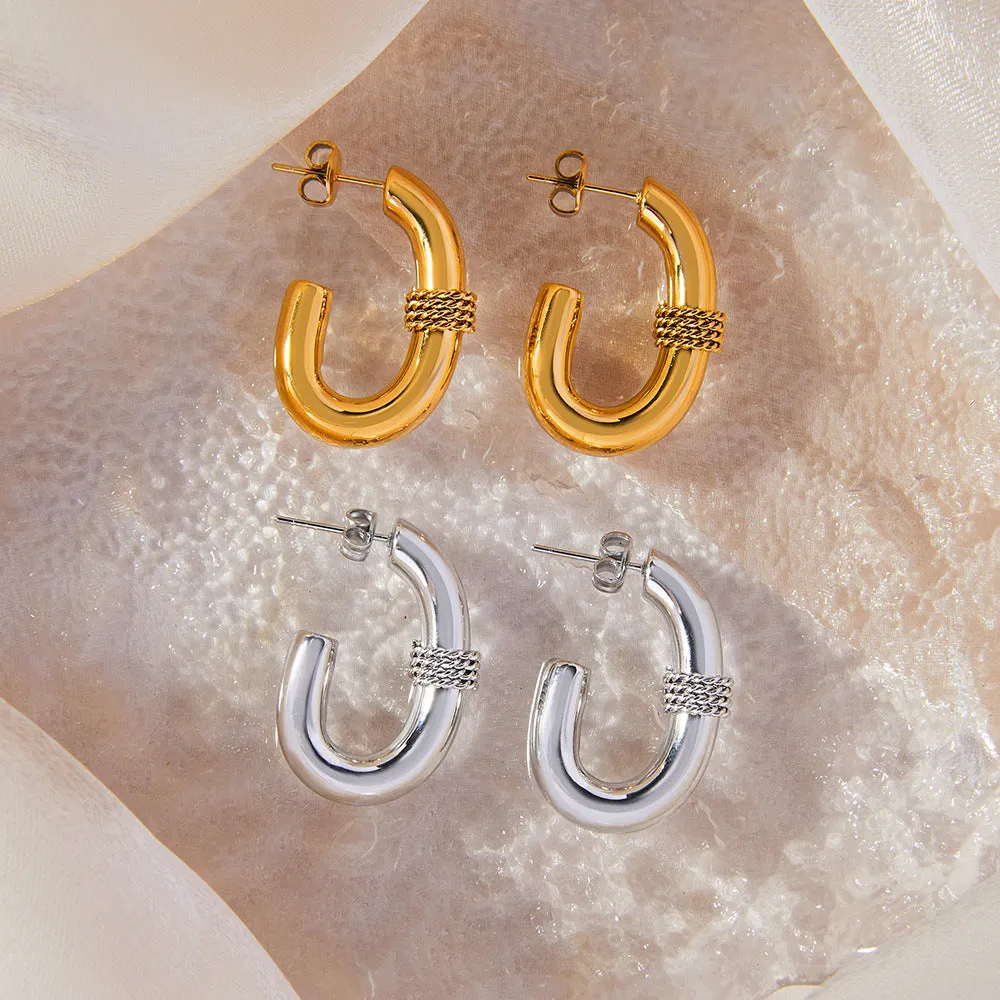 Twisted Gold-Plated U-Shaped Earrings with Unique Weaving Design