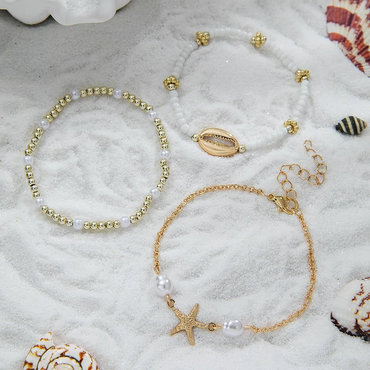 Vivian&CD Boho Shell Anklets Bracelet for Women Waterproof, Gold Layered Seashell Starfish Puka Shell Anklet, Adjustable Colorful Beaded Stack Stretch Bead Bracelet Set, Fashion Beach Foot Jewelry for Hawaii Summer Vacation