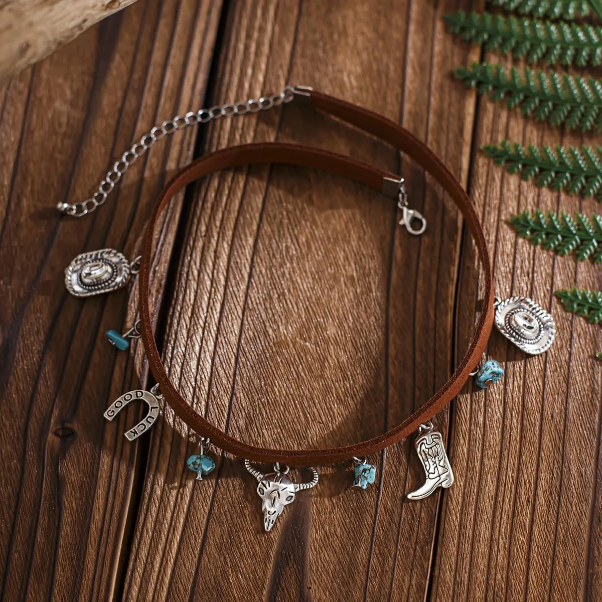 Western Turquoise Choker Necklace for Women Gothic Black Choker Necklaces Boho Summer Cowgirl Rodeo Country Concert Outfits Jewelry Accessories